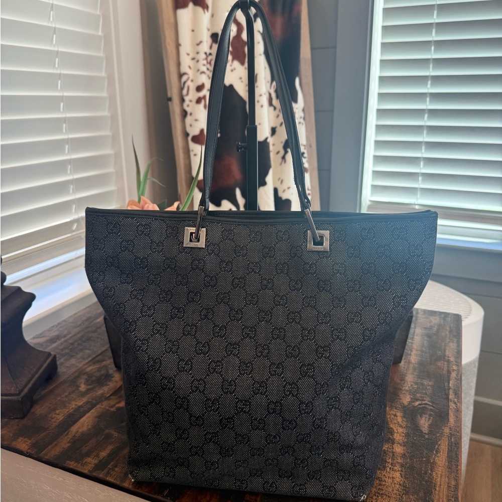 Gucci Black Monogram Shoulder Tote with Silver Hardware 81243204991 - Picture 1 of 12